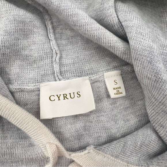 Cyrus Heather Gray Small Women's Pullover Hooded Top Lightweight Long Sleeve - Picture 3 of 8